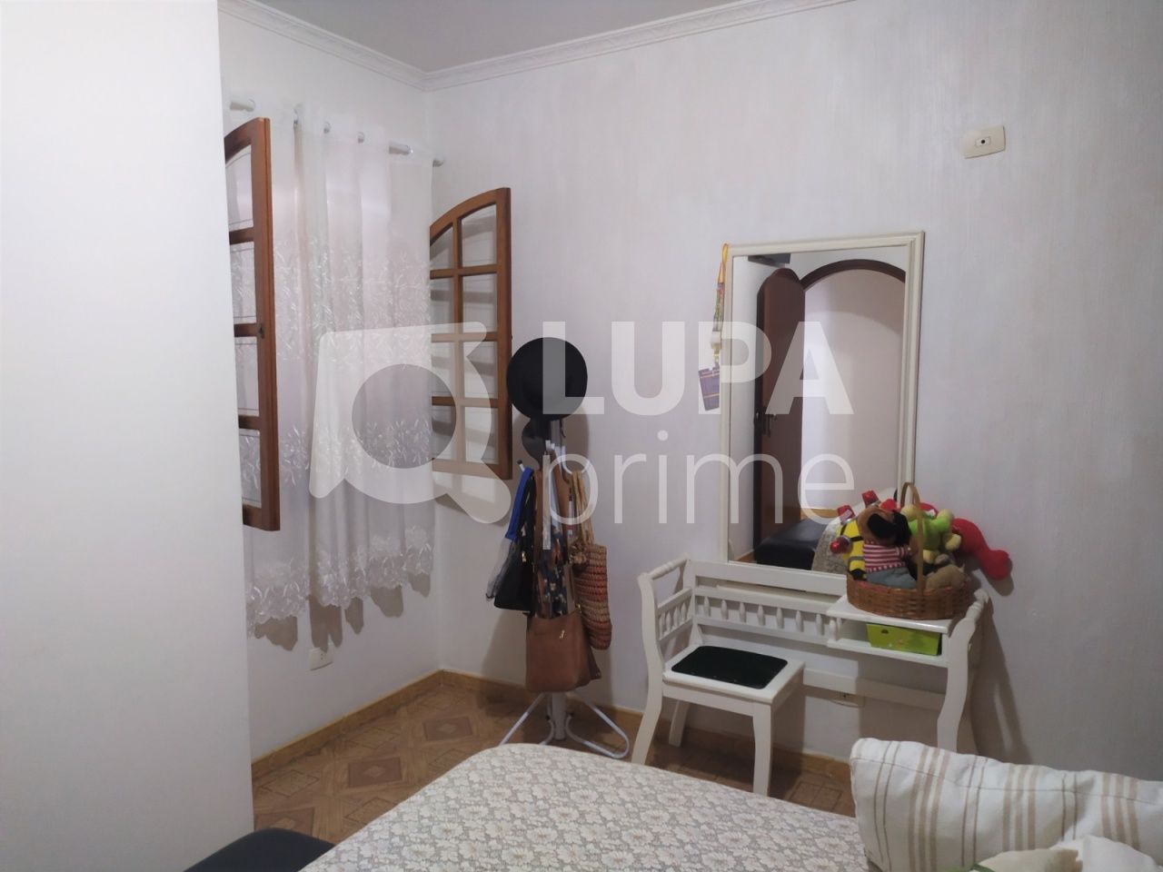 sobrado-venda-guarulhos-vila-galvao-3dormitorios-1suite-2vagas-198m2-LS39667