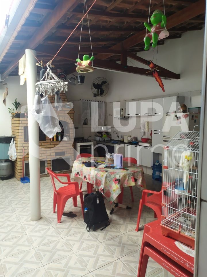 sobrado-venda-guarulhos-vila-galvao-3dormitorios-1suite-2vagas-198m2-LS39667