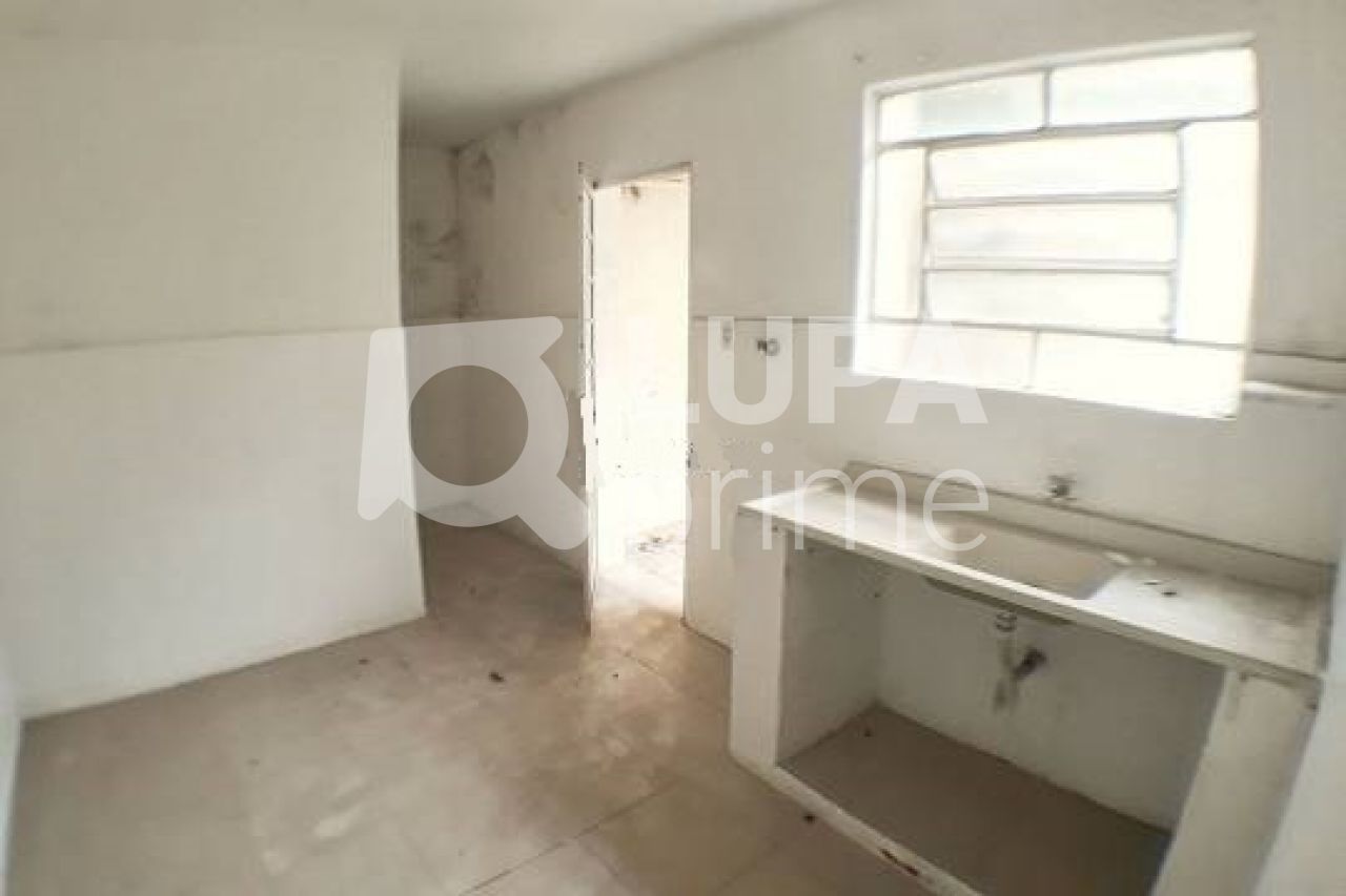 casa-terrea-venda-sao-paulo-vila-vitorio-mazzei-5dormitorios-2vagas-200m2-LS39907