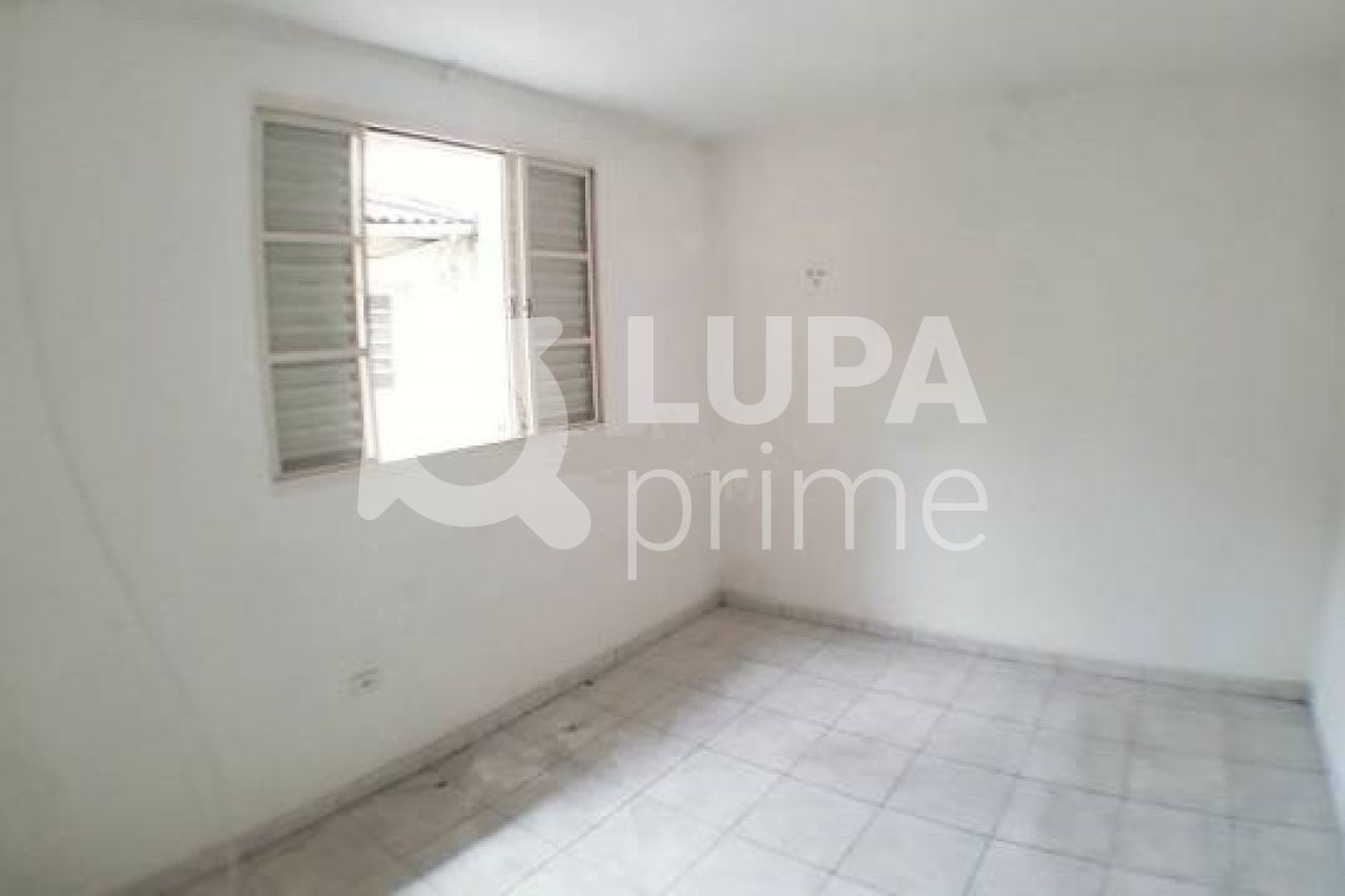 casa-terrea-venda-sao-paulo-vila-vitorio-mazzei-5dormitorios-2vagas-200m2-LS39907