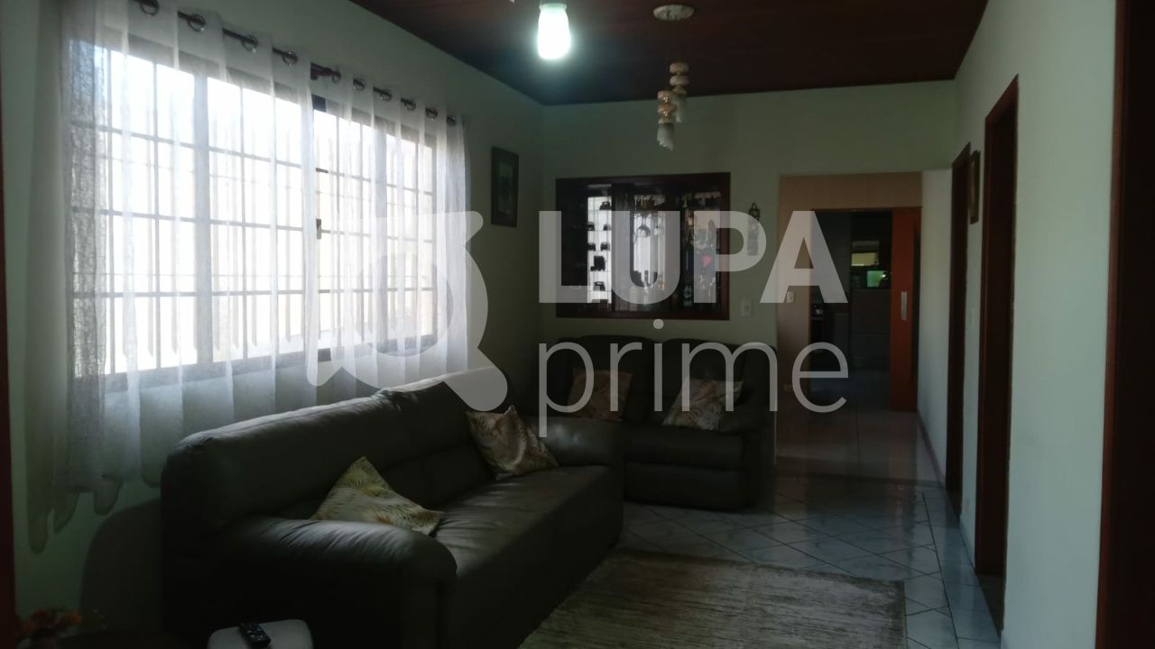 casa-terrea-venda-sao-paulo-vila-nivi-3dormitorios-2suites-7vagas-200m2-LS40041