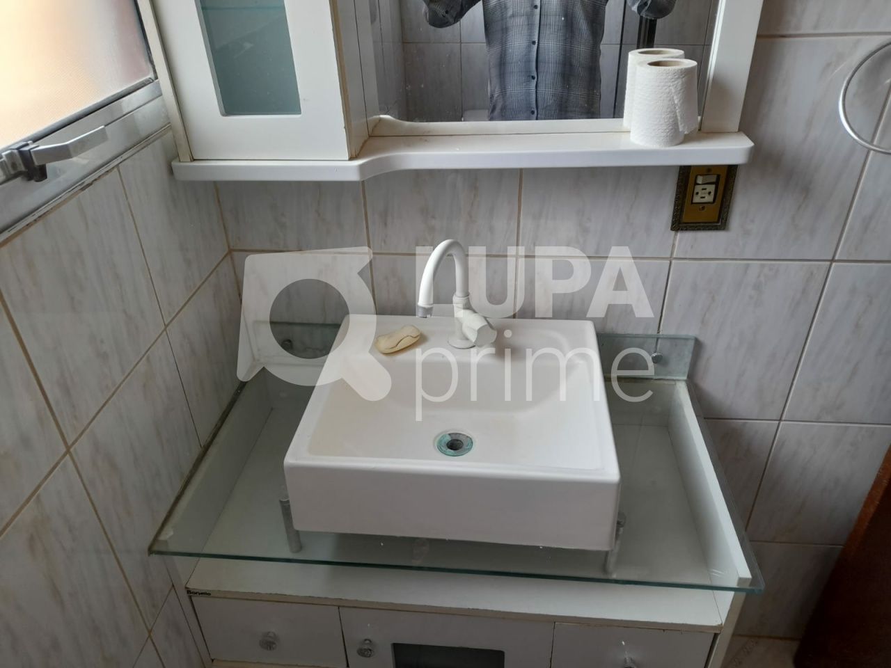 outros-venda-sao-paulo-chora-menino-200m2-LS41505