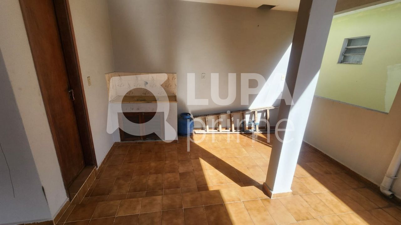 casa-terrea-venda-sao-paulo-santa-ines-3dormitorios-2suites-2vagas-200m2-LS41655