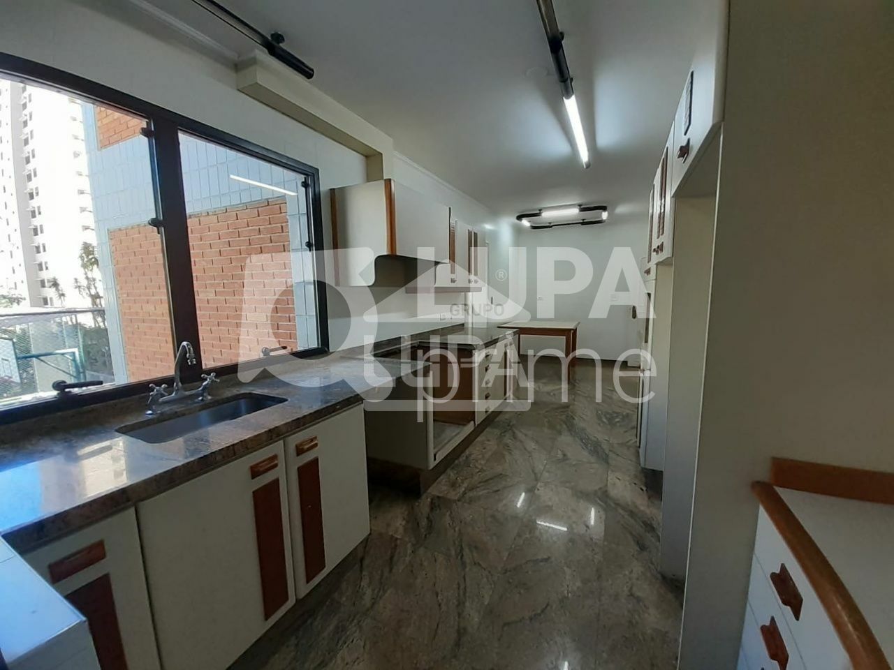 apartamento-venda-sao-paulo-agua-fria-4dormitorios-2suites-4vagas-260m2-LS41857