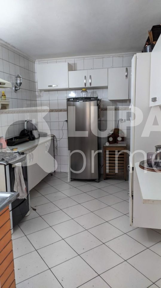 casa-terrea-venda-sao-paulo-tucuruvi-2dormitorios-3vagas-200m2-LS41891