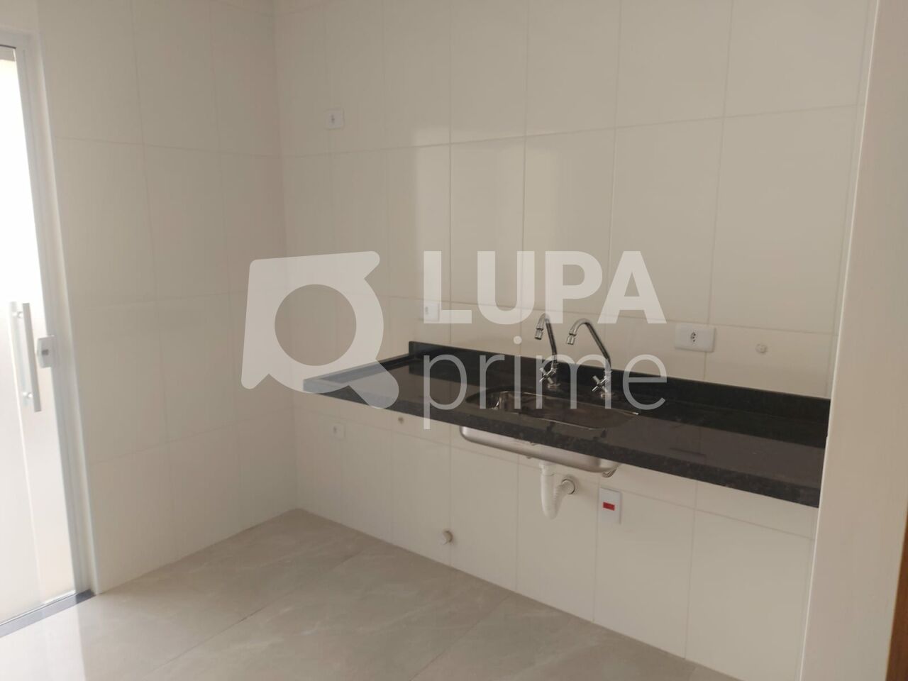 sobrado-venda-sao-paulo-vila-medeiros-3dormitorios-3suites-2vagas-145m2-LS42782