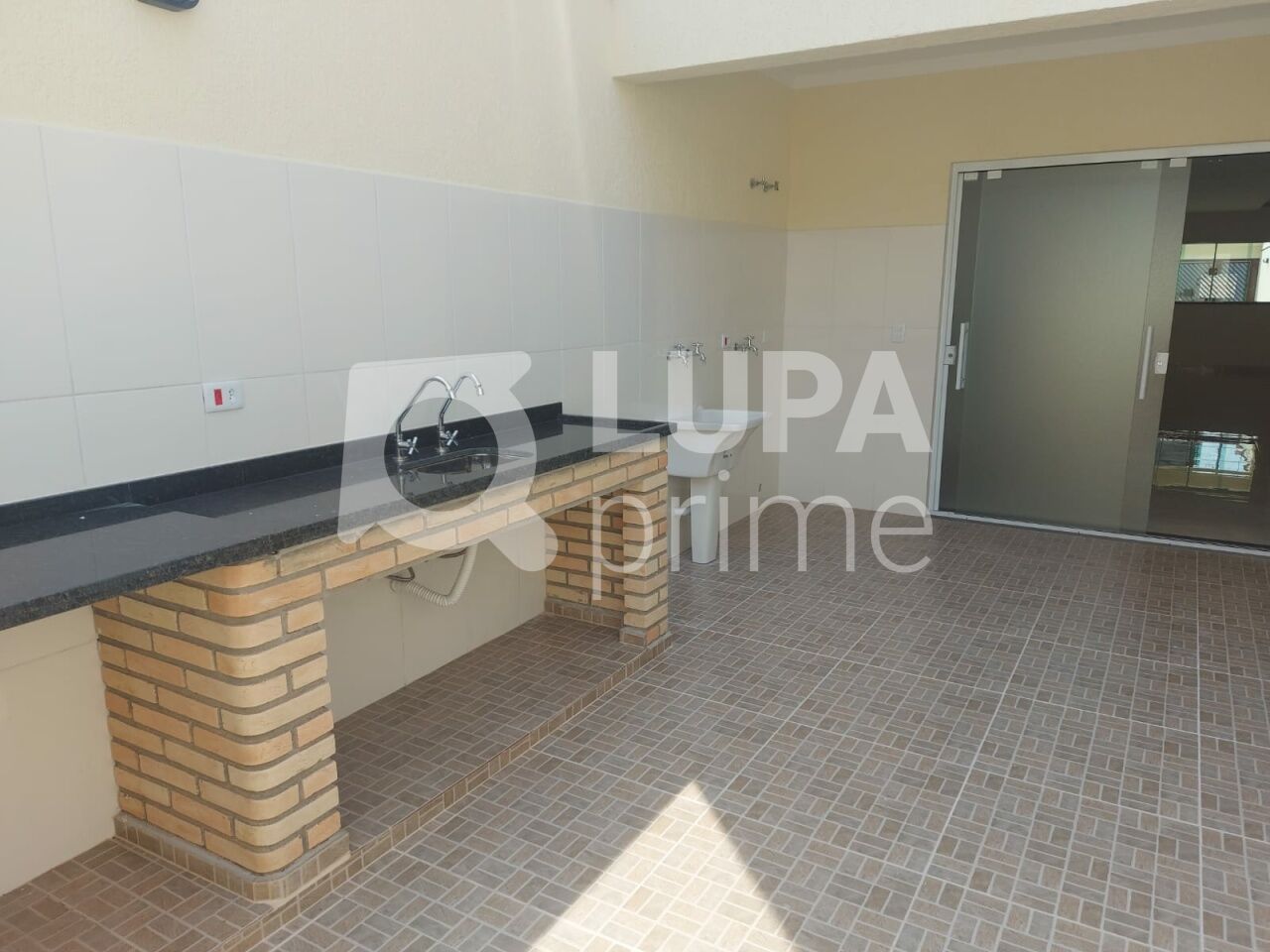 sobrado-venda-sao-paulo-vila-medeiros-3dormitorios-3suites-2vagas-145m2-LS42782