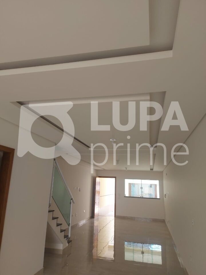 sobrado-venda-sao-paulo-vila-medeiros-3dormitorios-3suites-2vagas-145m2-LS42782