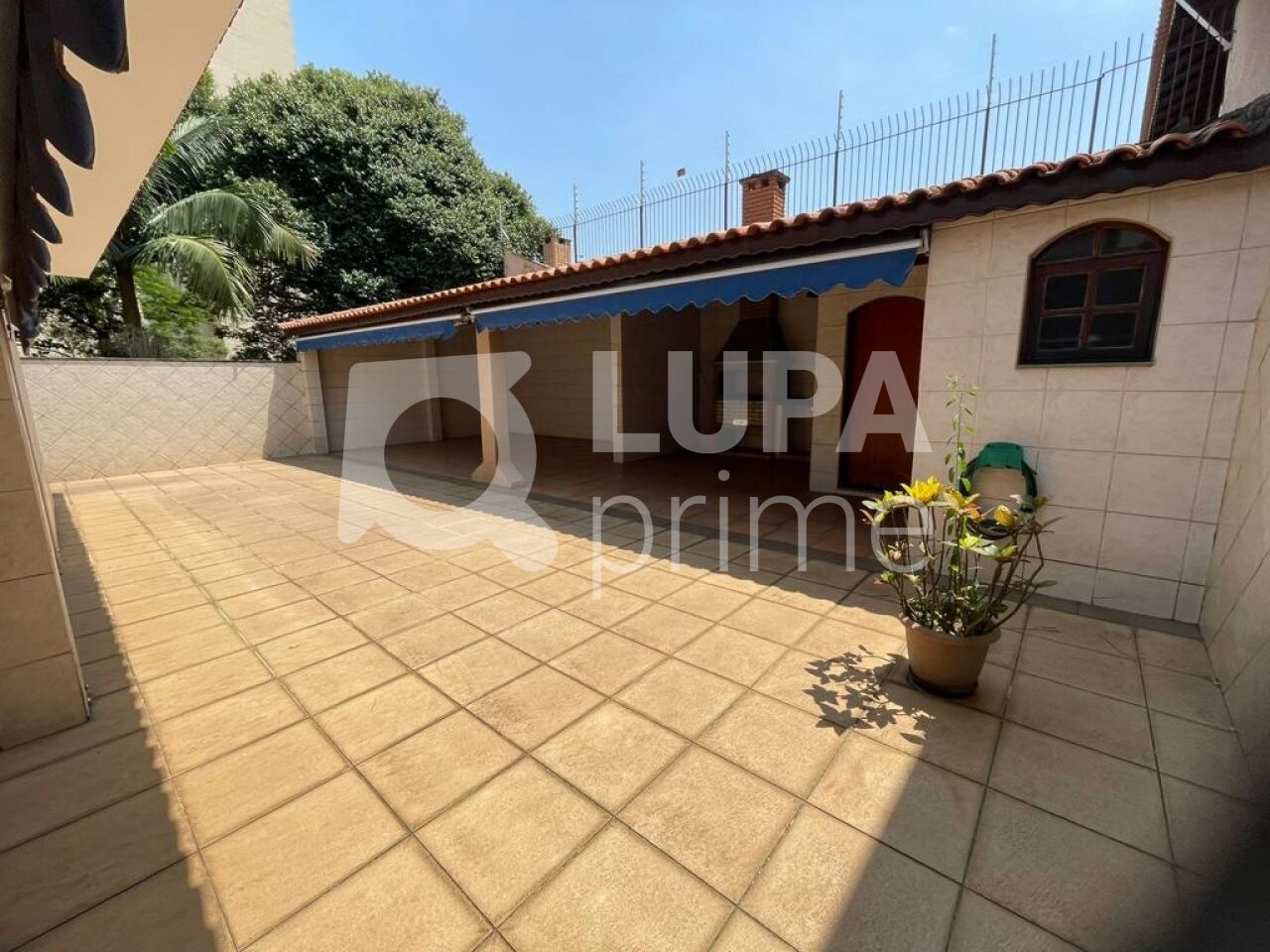 casa-terrea-venda-sao-paulo-tucuruvi-3dormitorios-3suites-5vagas-300m2-LS42879