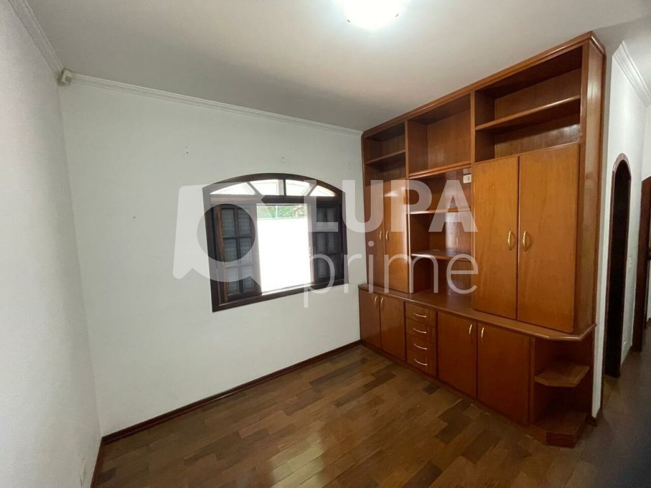 casa-terrea-venda-sao-paulo-tucuruvi-3dormitorios-3suites-5vagas-300m2-LS42879
