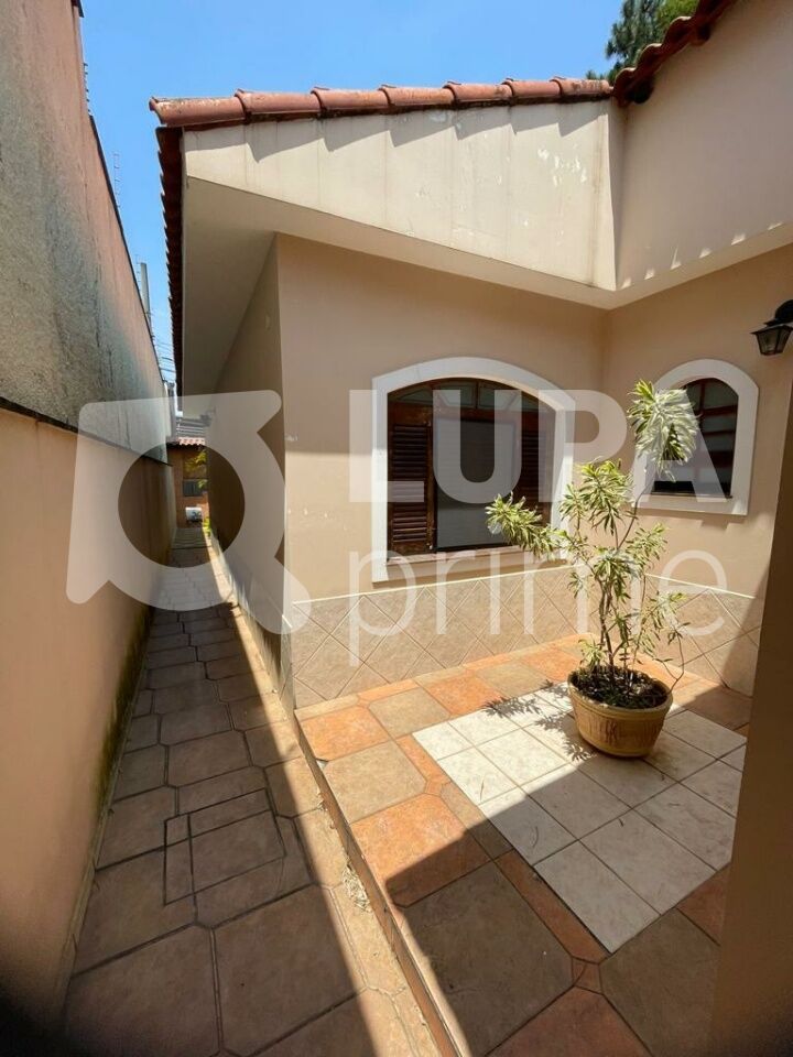 casa-terrea-venda-sao-paulo-tucuruvi-3dormitorios-3suites-5vagas-300m2-LS42879
