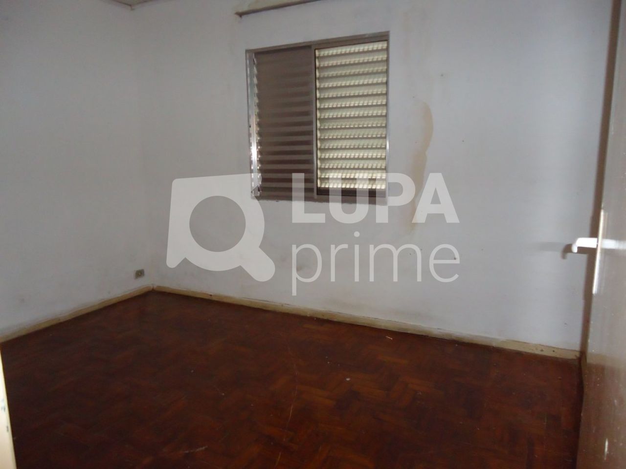 casa-terrea-venda-sao-paulo-vila-guaca-3dormitorios-5vagas-150m2-LS6021