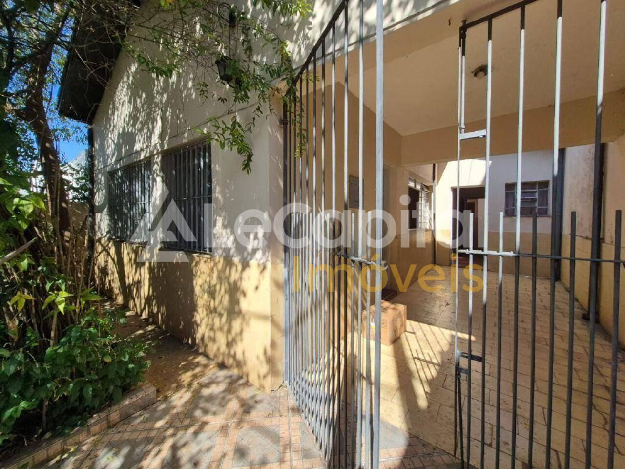Casa Térrea para Venda - Cidade Vargas