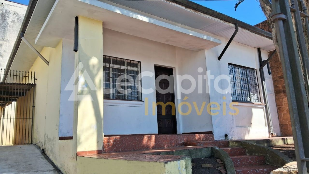 Casa Assobradada para Venda - Cidade Vargas