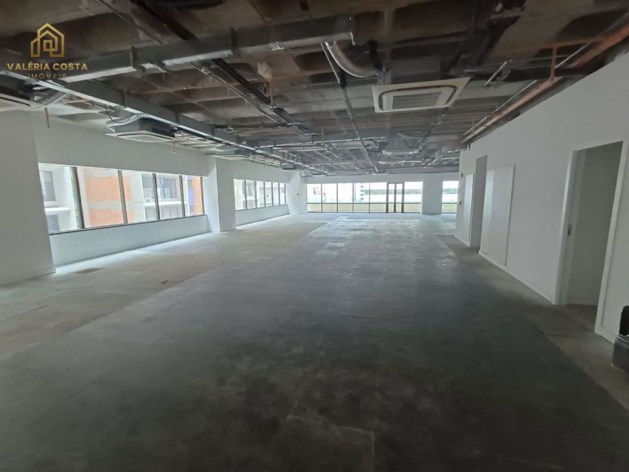Conjunto para Locação - Vila Olímpia