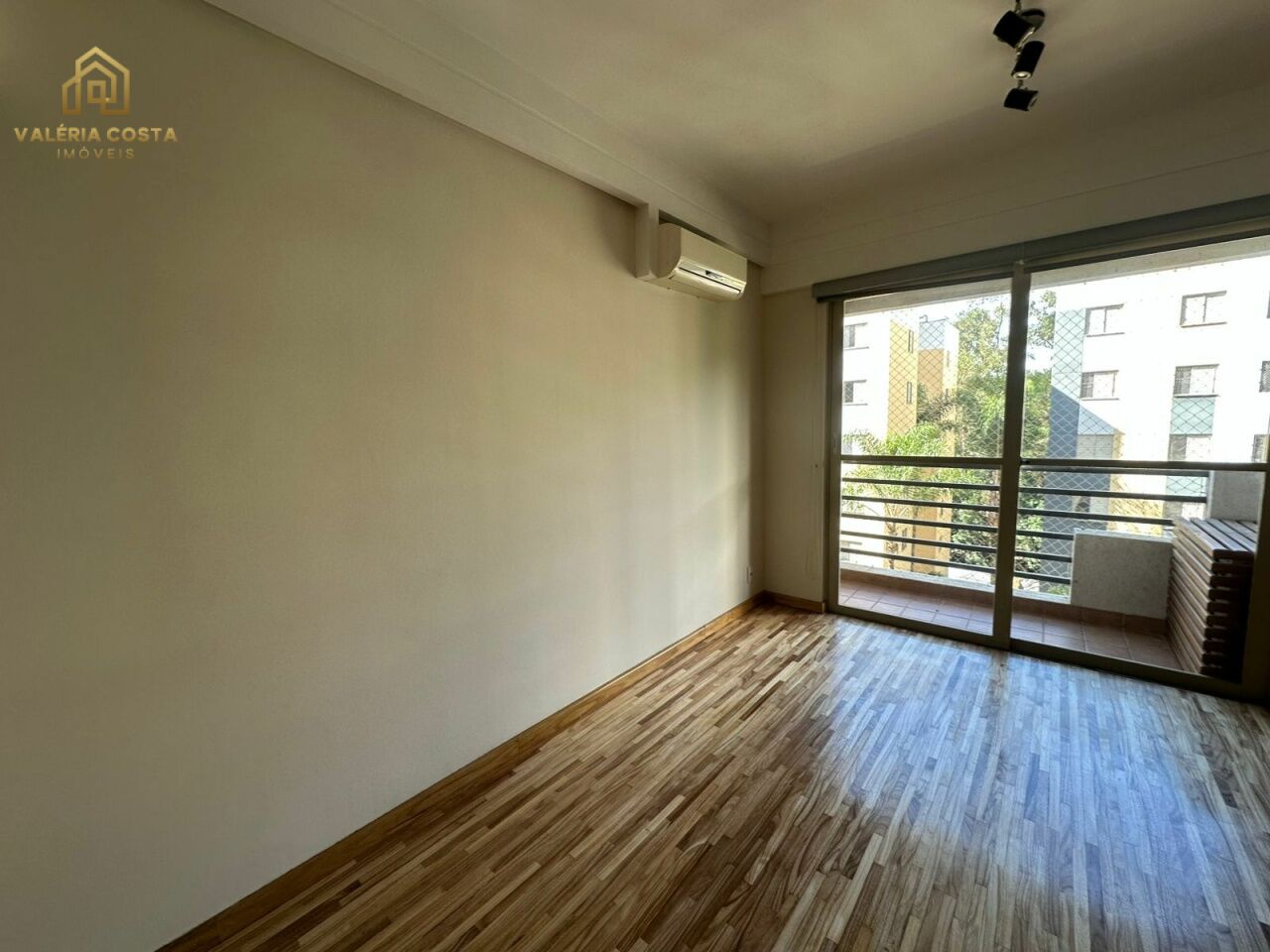 Apartamento para Venda - Jardim Marajoara