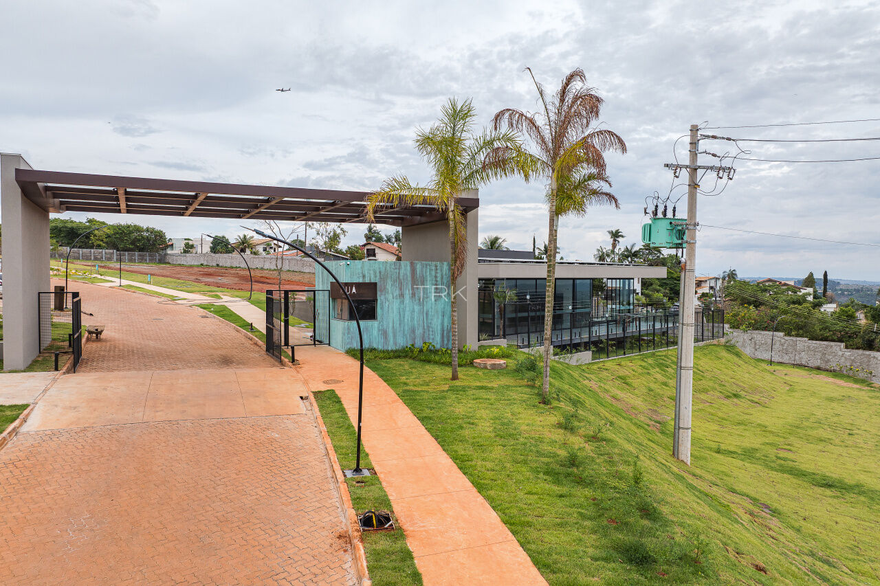 Enxergar à frente é chegar primeiro. E apreciar a vista pelo caminho. 