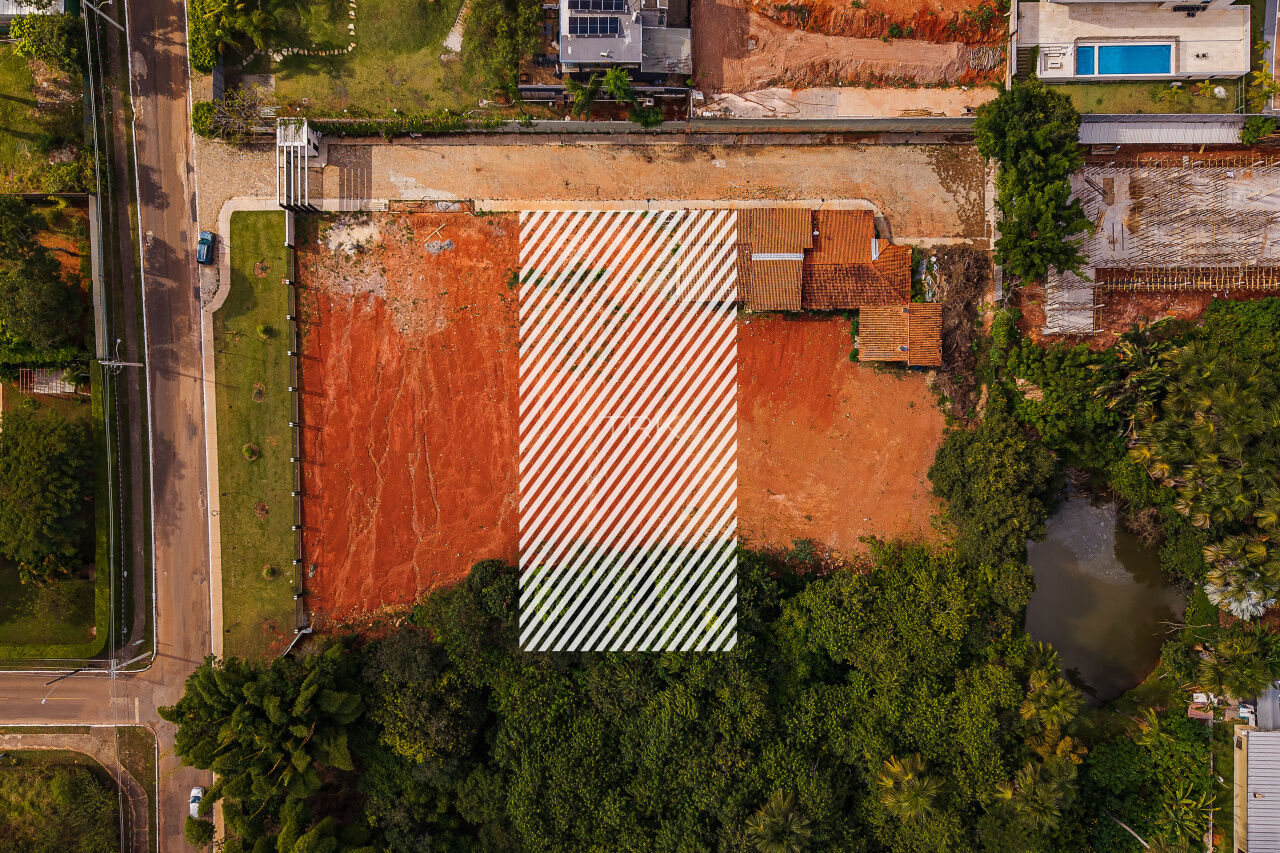 A melhor casa do condomínio ainda pode ser a sua. 