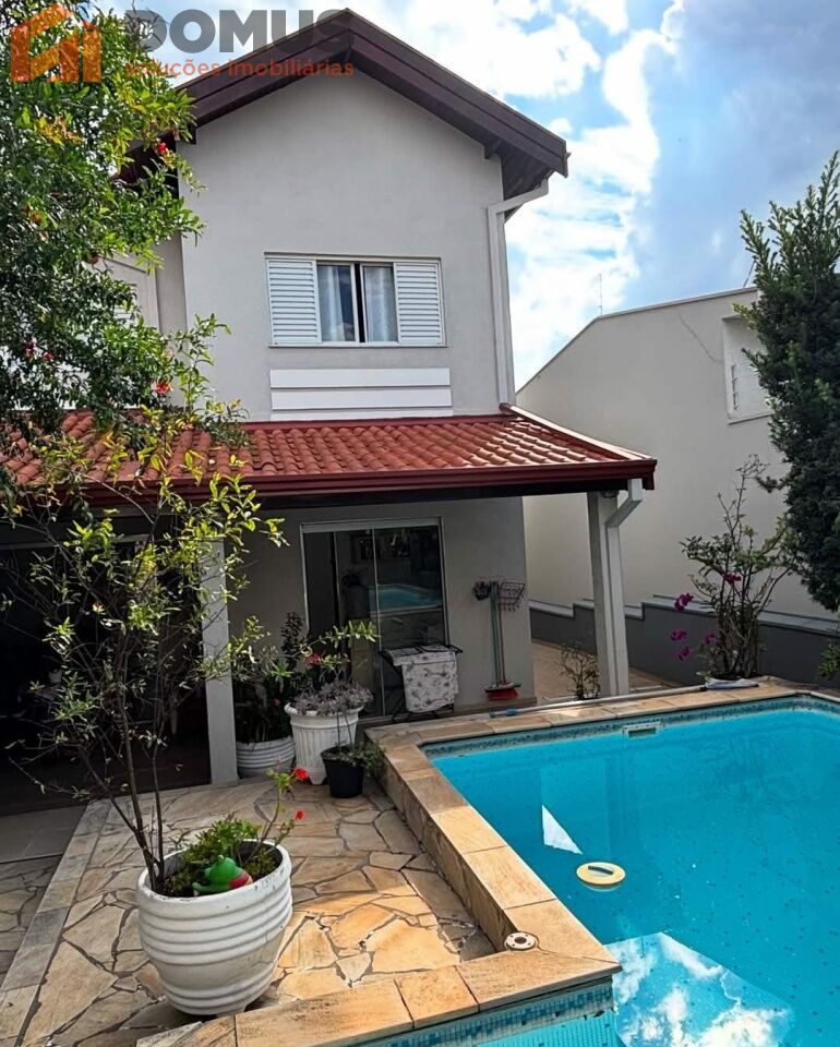 Casa Assobradada para Venda - Parque Franceschini