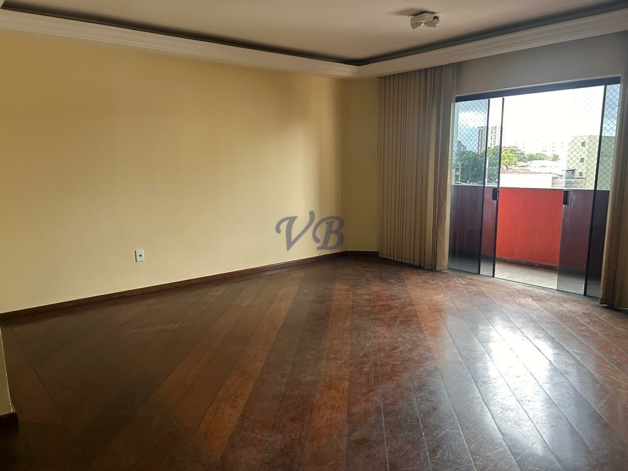Condomínio para Venda - Vila Valparaíso