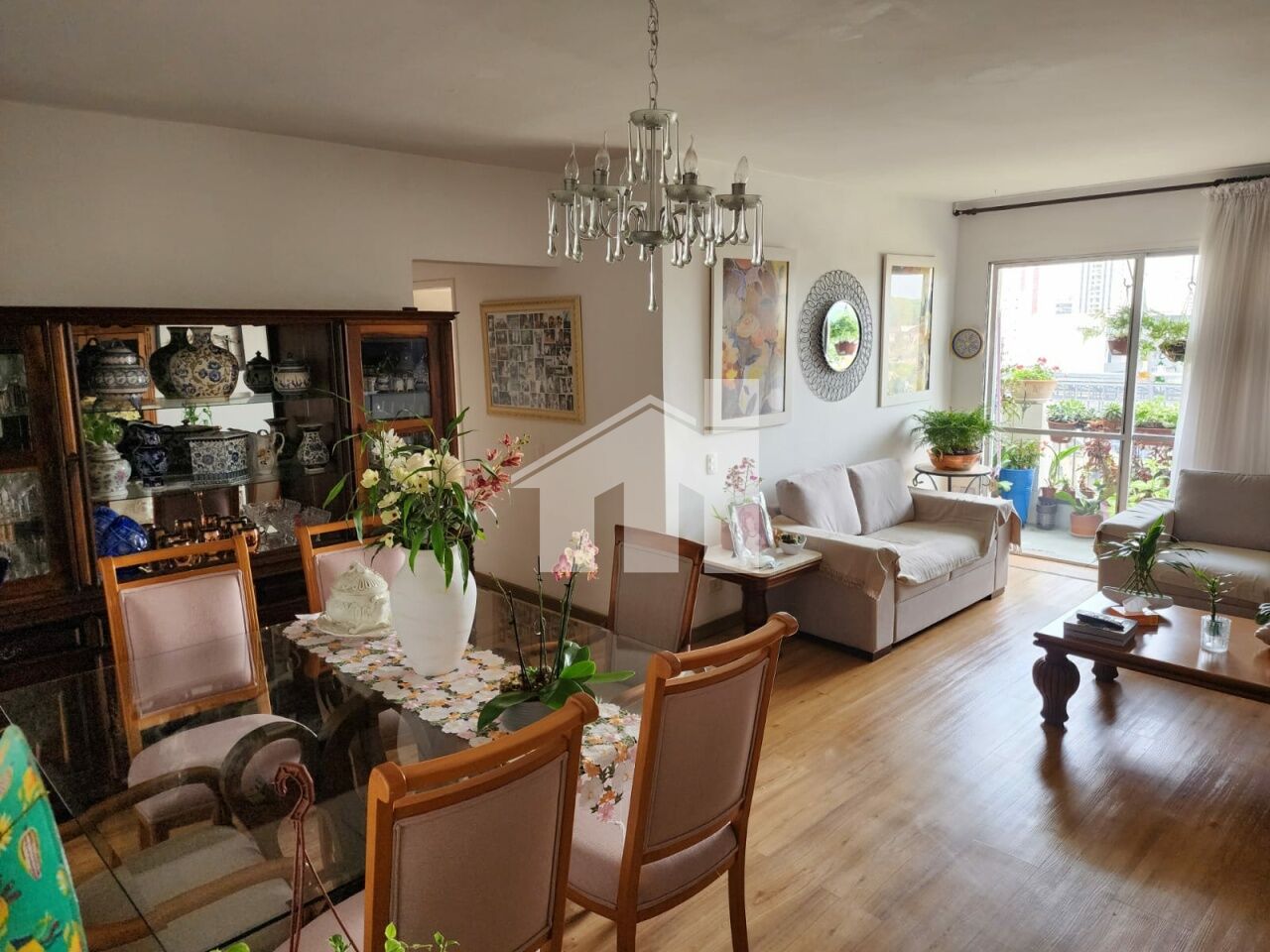 Apartamento para Venda - Jardim Aeroporto