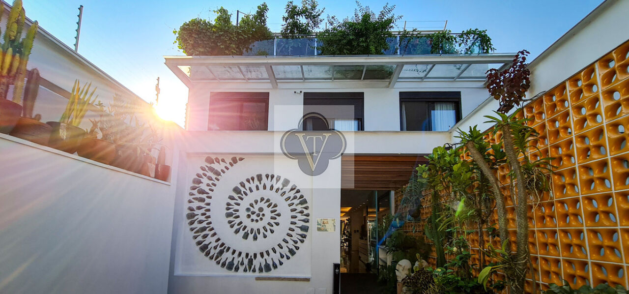 Casa Assobradada para Venda - Vila Ipojuca