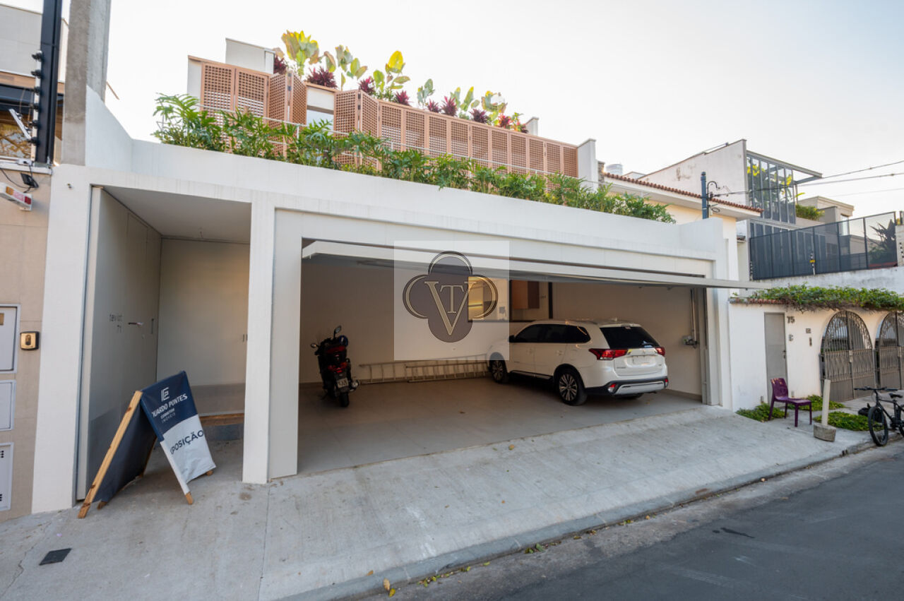 Casa Assobradada para Venda - Vila Nova Conceição