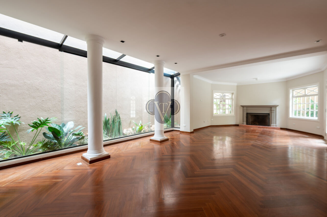 Casa Assobradada para Venda - Jardim América