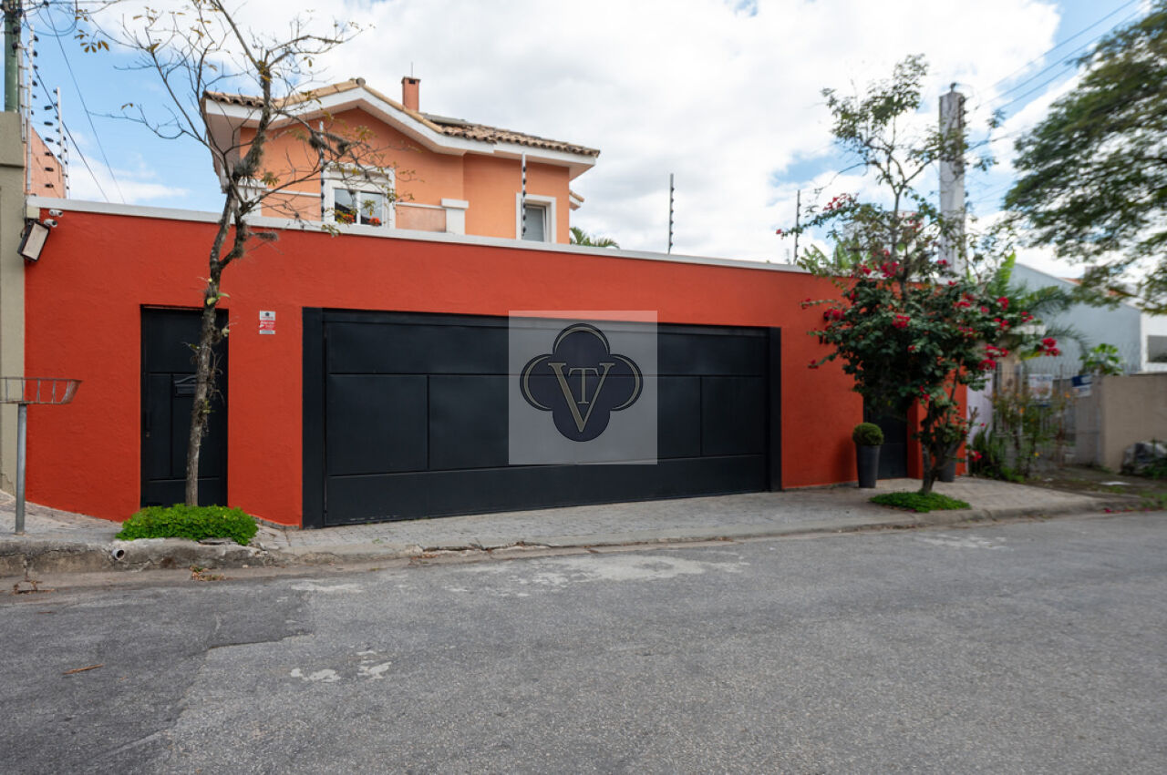 Casa Assobradada para Venda - Jardim Leonor