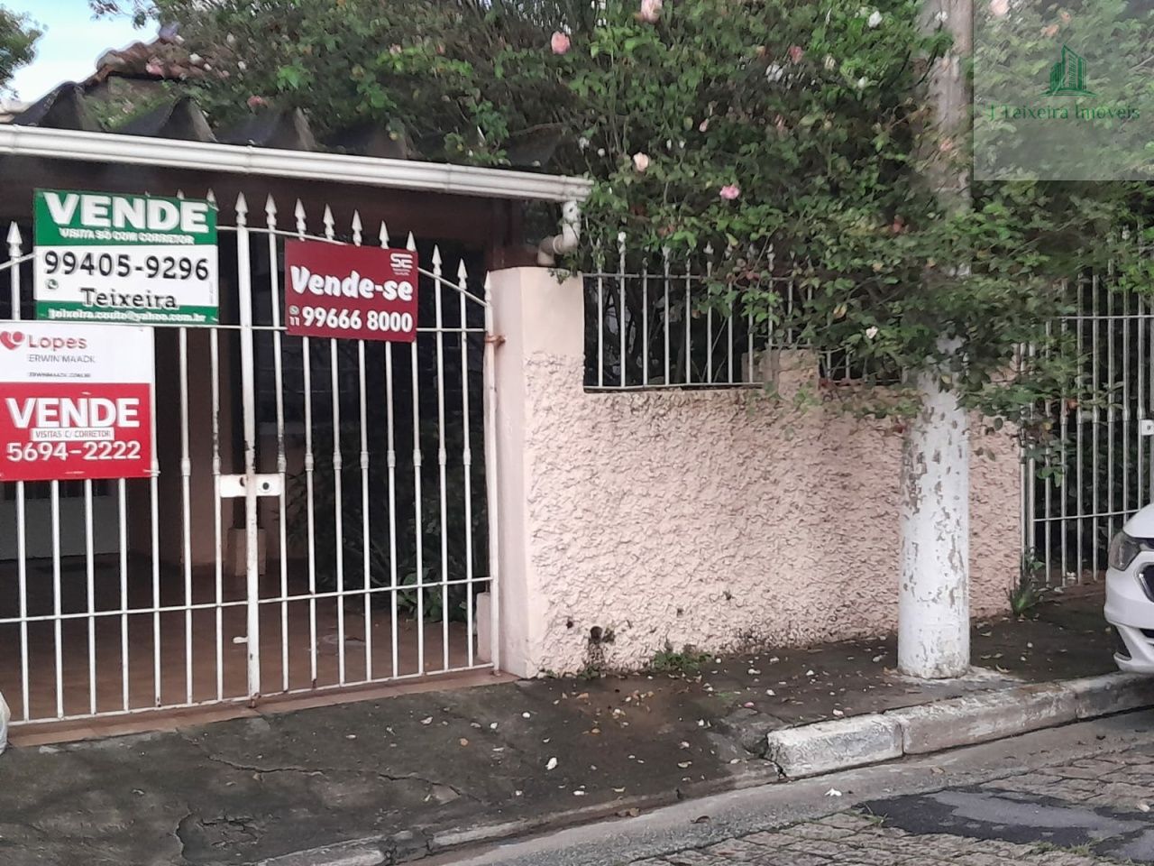 Casa Térrea para Venda - Vila São Francisco Zona Sul