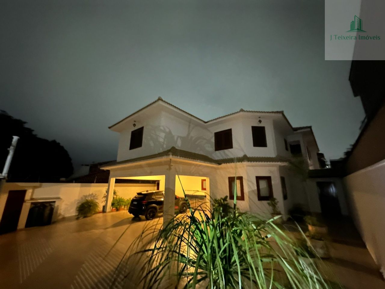 Casa Assobradada para Venda - Interlagos