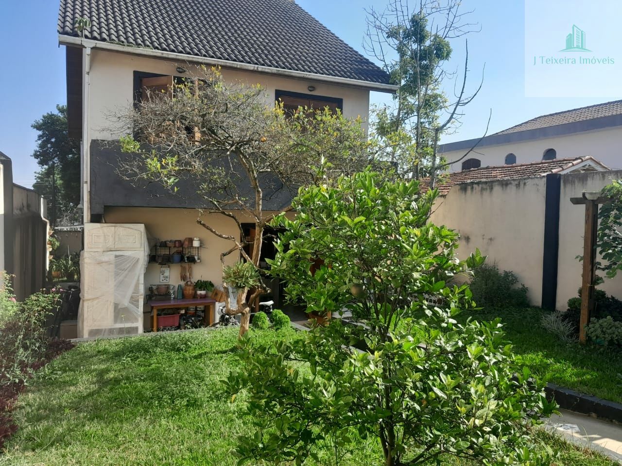 Casa Assobradada para Venda - Jardim Teresa