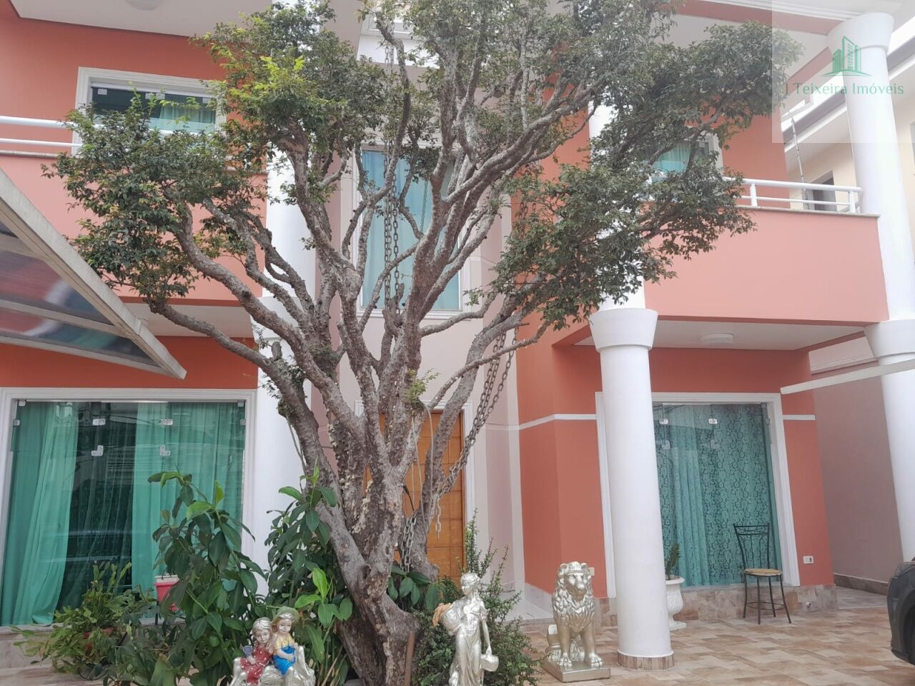 Casa Assobradada para Venda - Jardim Campo Grande