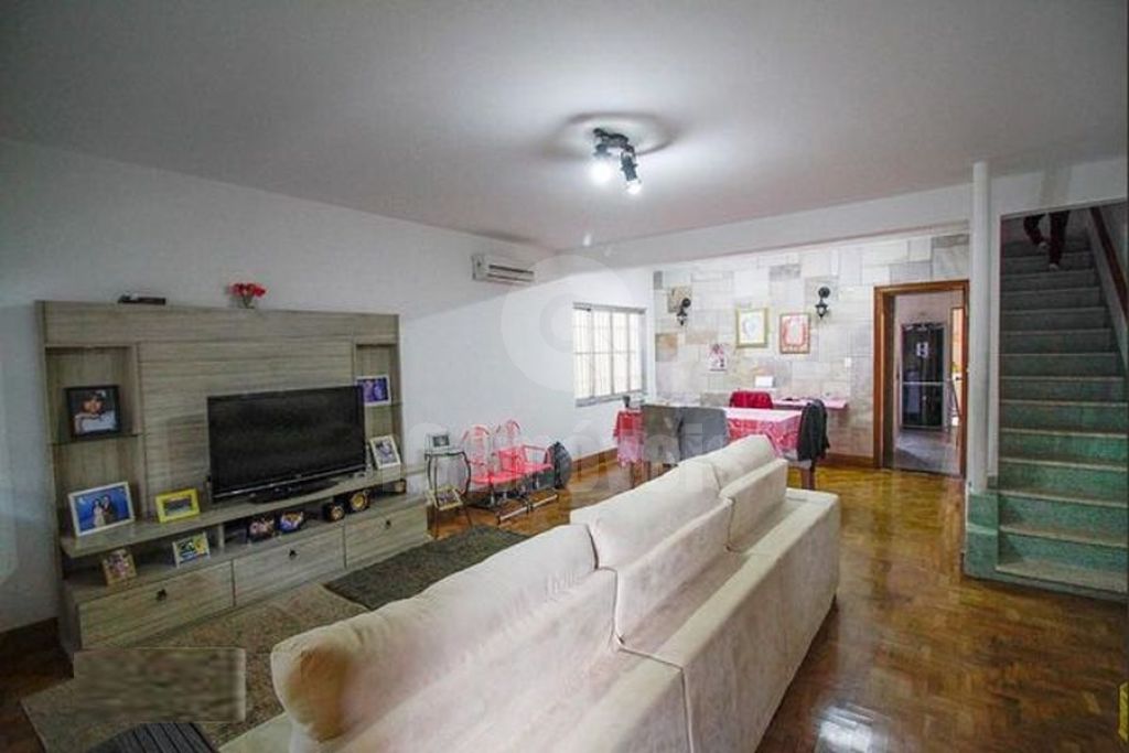 Sobrado Vila Anglo , 273 mts,  3 dormtórios 2 vagas e Quintal - Foto 1