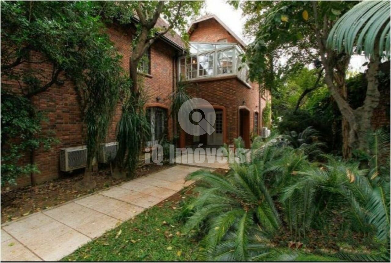 Casa Assobradada para Venda - JARDIM EUROPA