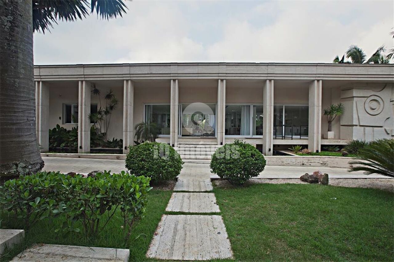 Casa Assobradada para Venda - JARDIM CORDEIRO