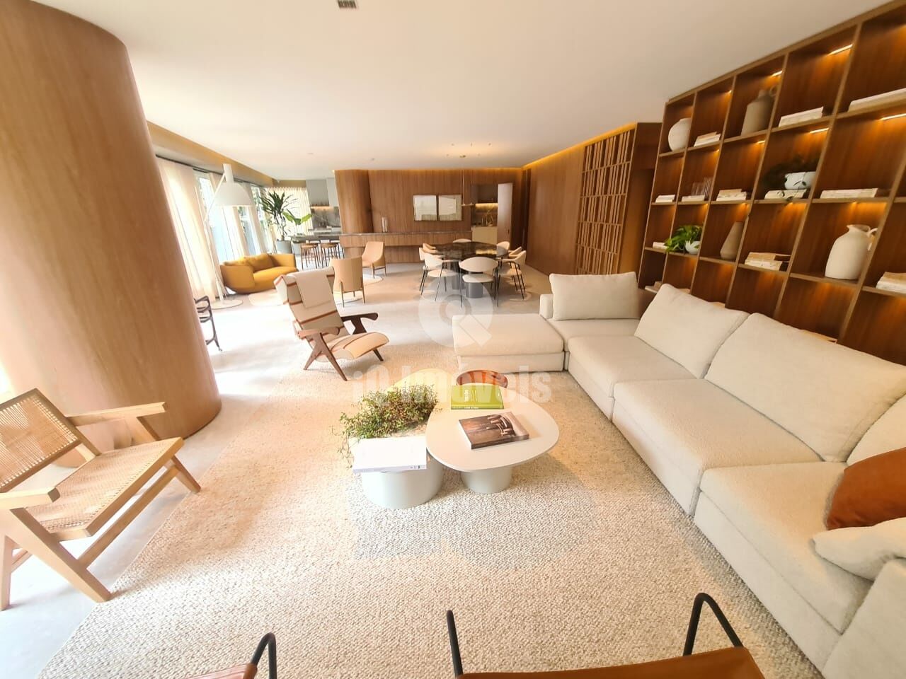 Apartamento para Venda - CIDADE MONÇÕES