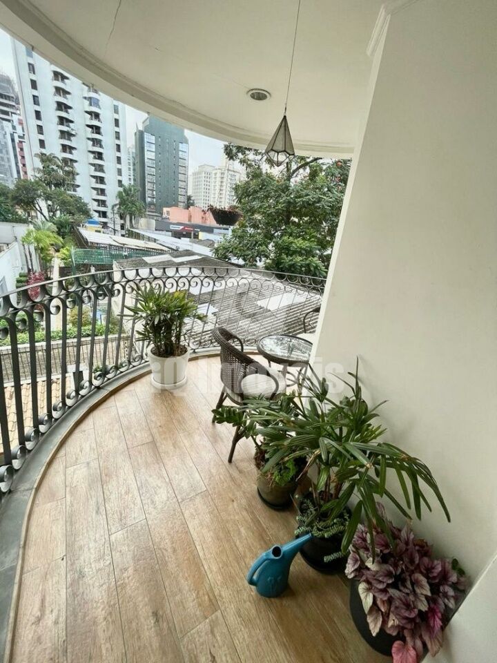 Apartamento para Venda - MOEMA