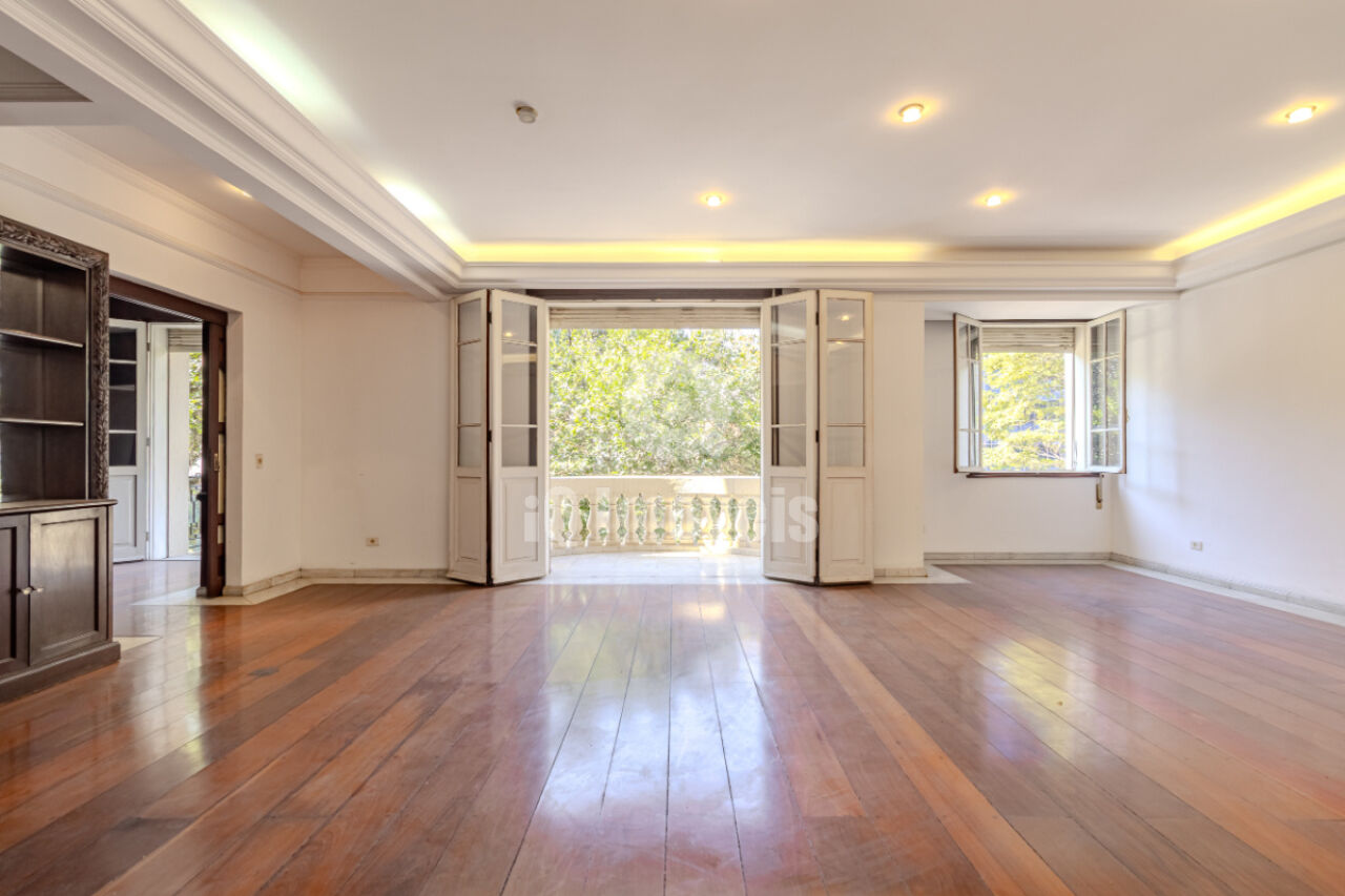 Apartamento para venda em Higienópolis com 2 quartos, sendo 1 suíte, 229m²