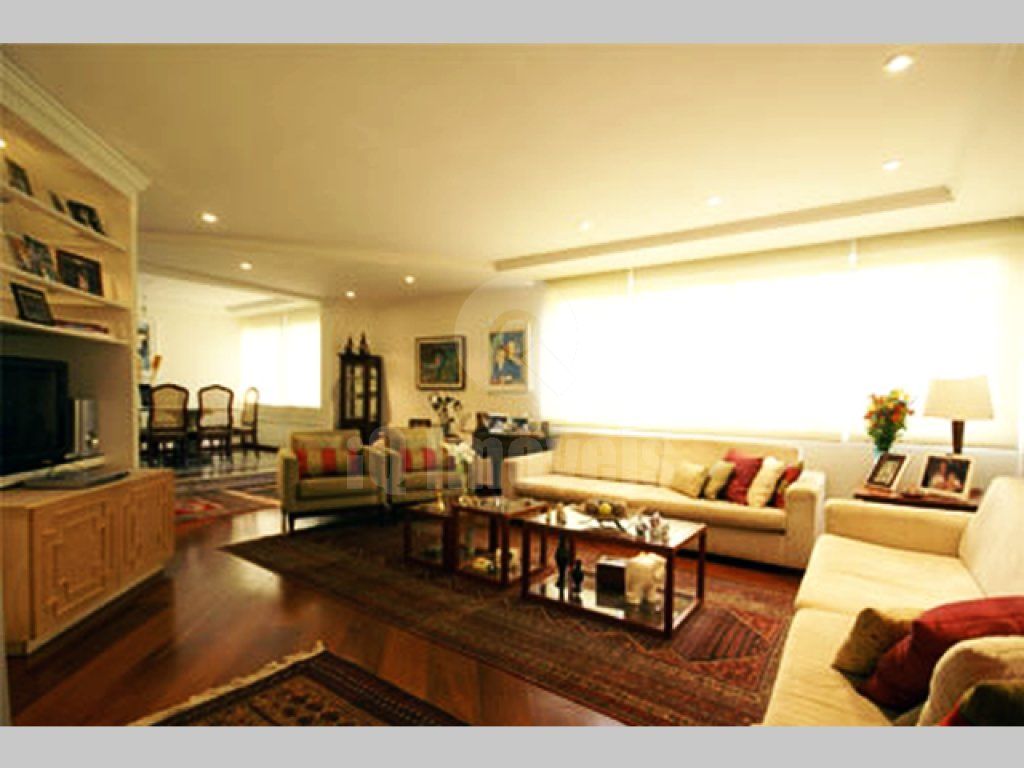 Apartamento Higienópolis 210 metros 3 dormitórios 1 suite 1 vaga - Foto 1