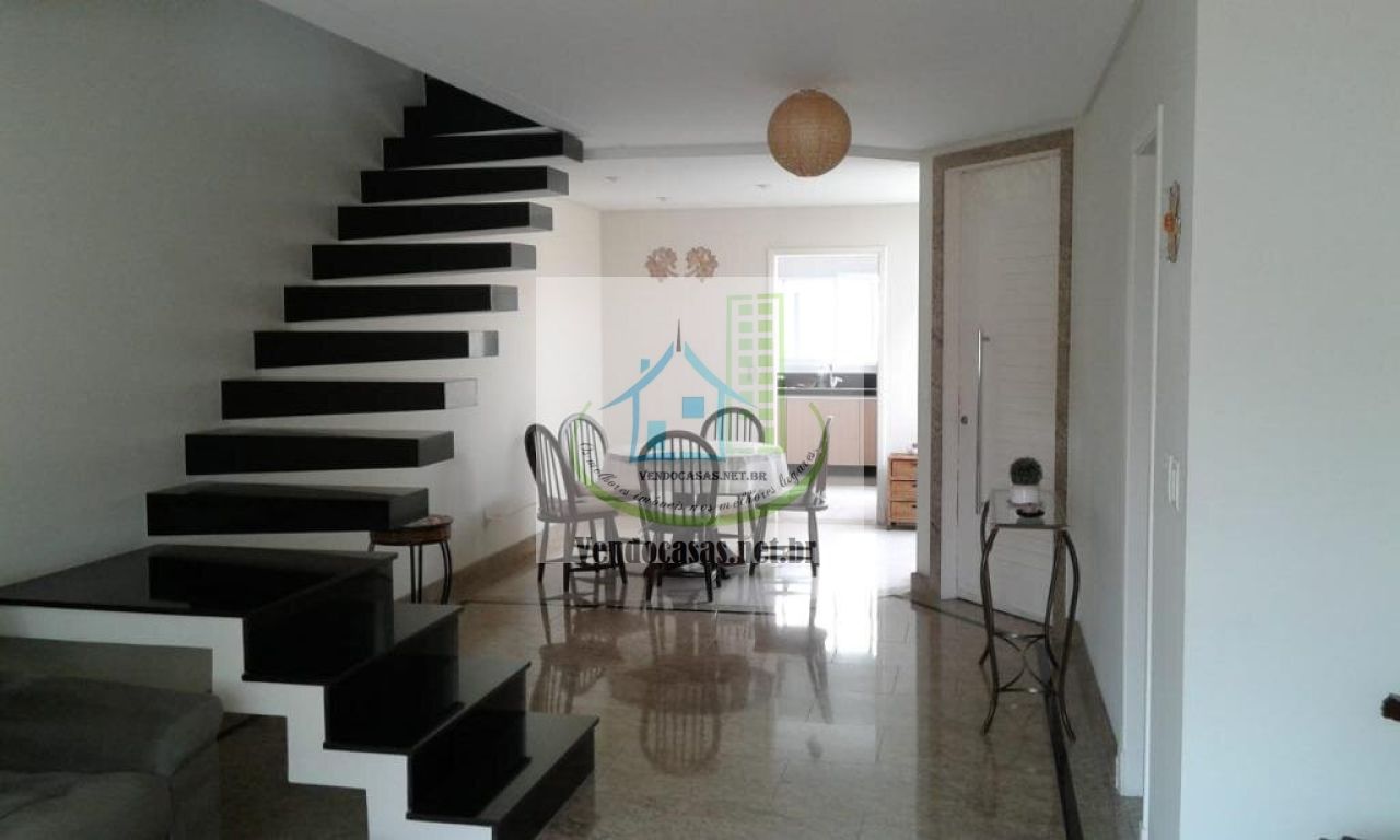 Sobrado para Venda - Campo Grande