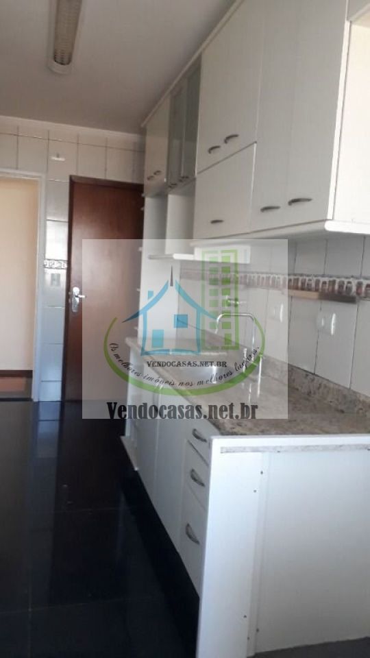 Apartamento para Venda - Jardim Marajoara