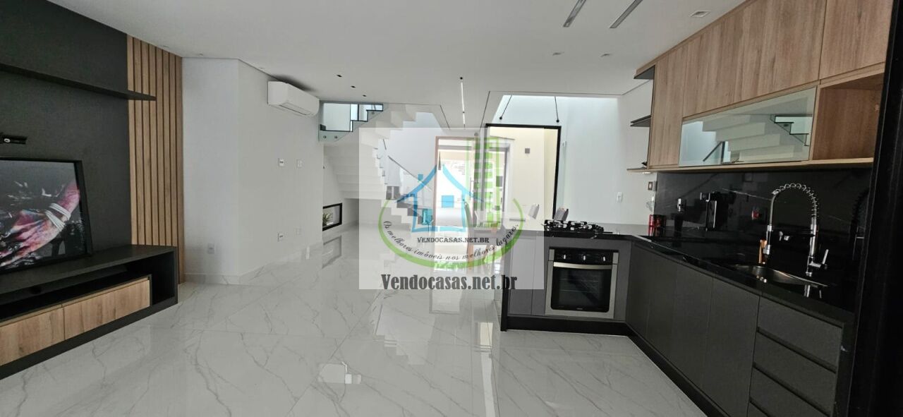 Sobrado para Venda - Vila Gea
