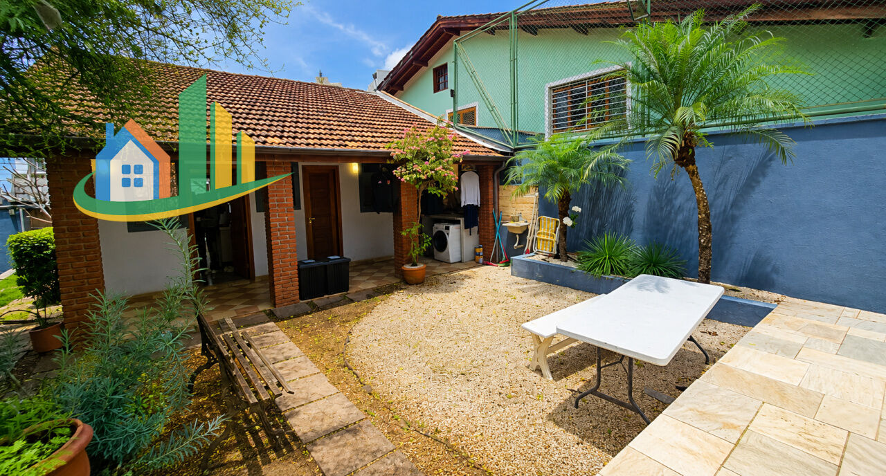 Casa, 1 quarto, 162 m² - Foto 2
