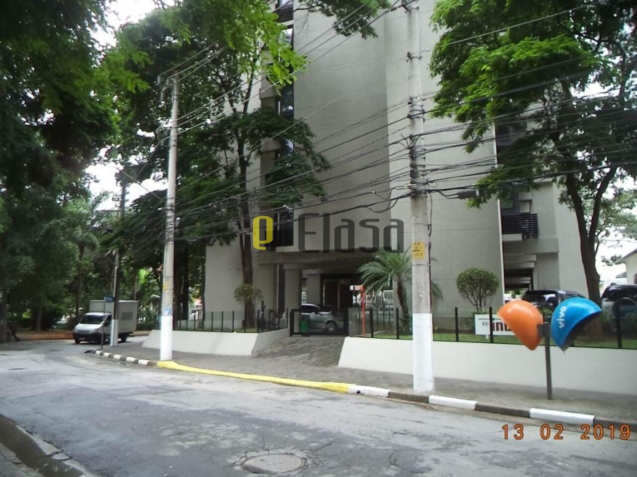 Conj. Comercial para Venda - Cidade Monções