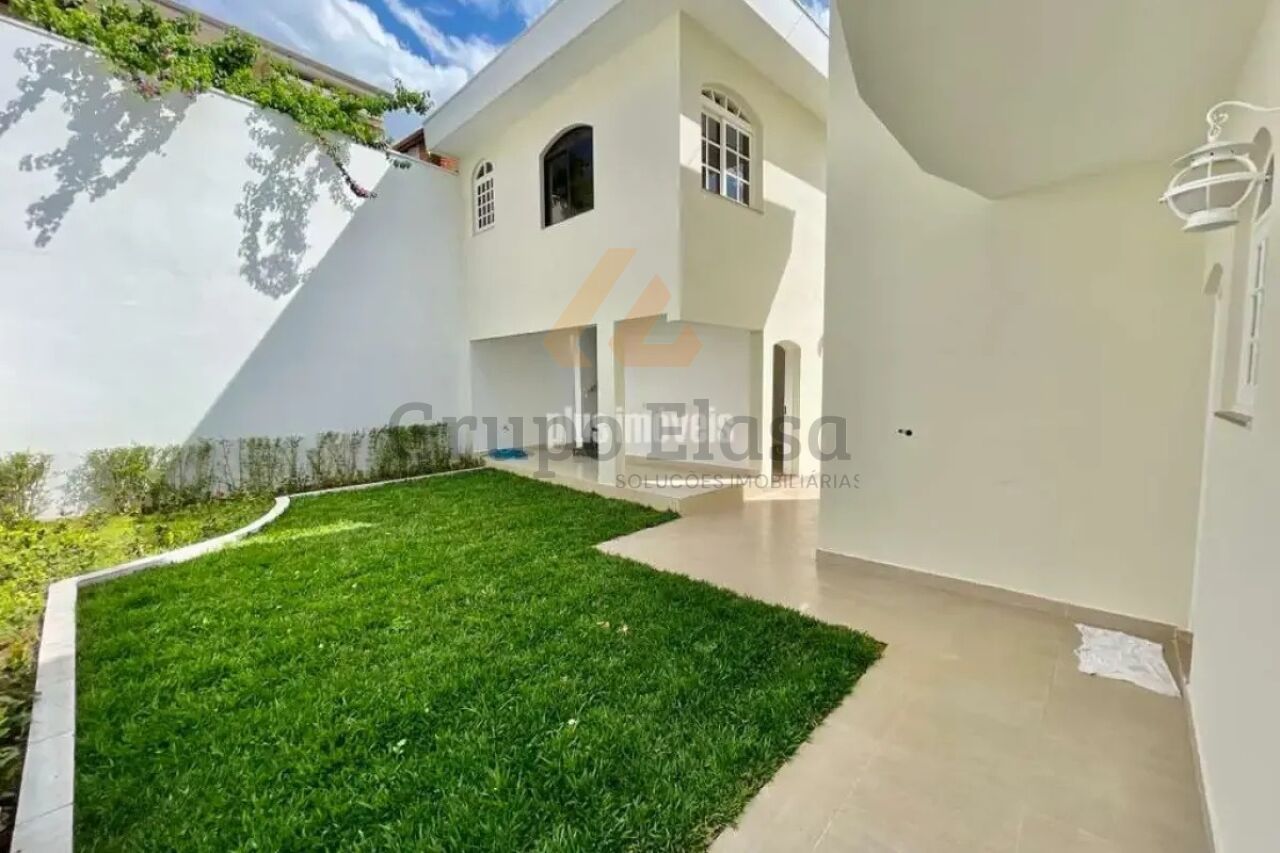 Casa Assobradada para Venda - Jardim Santo Amaro