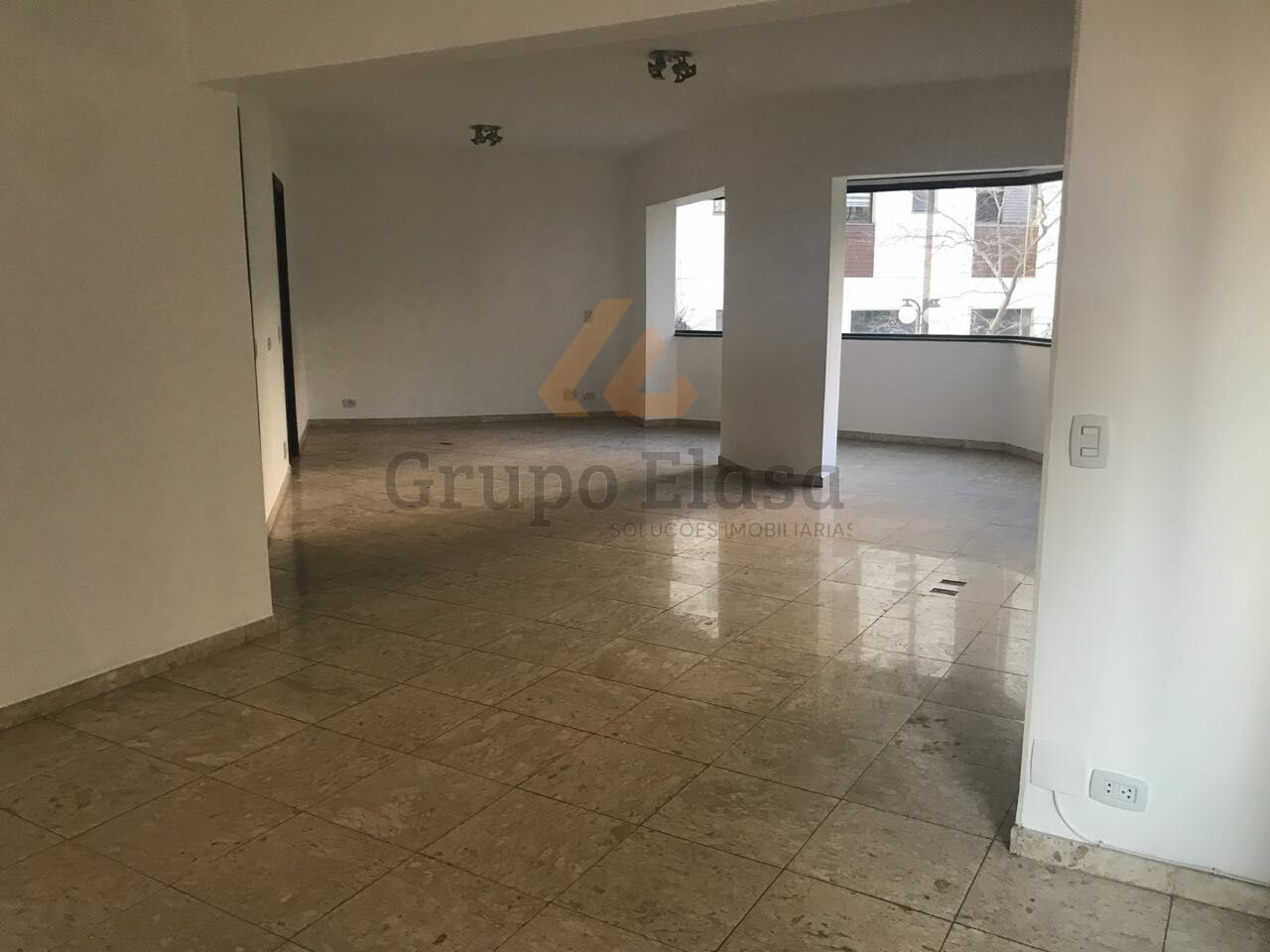 Apartamento para Venda - Vila Suzana