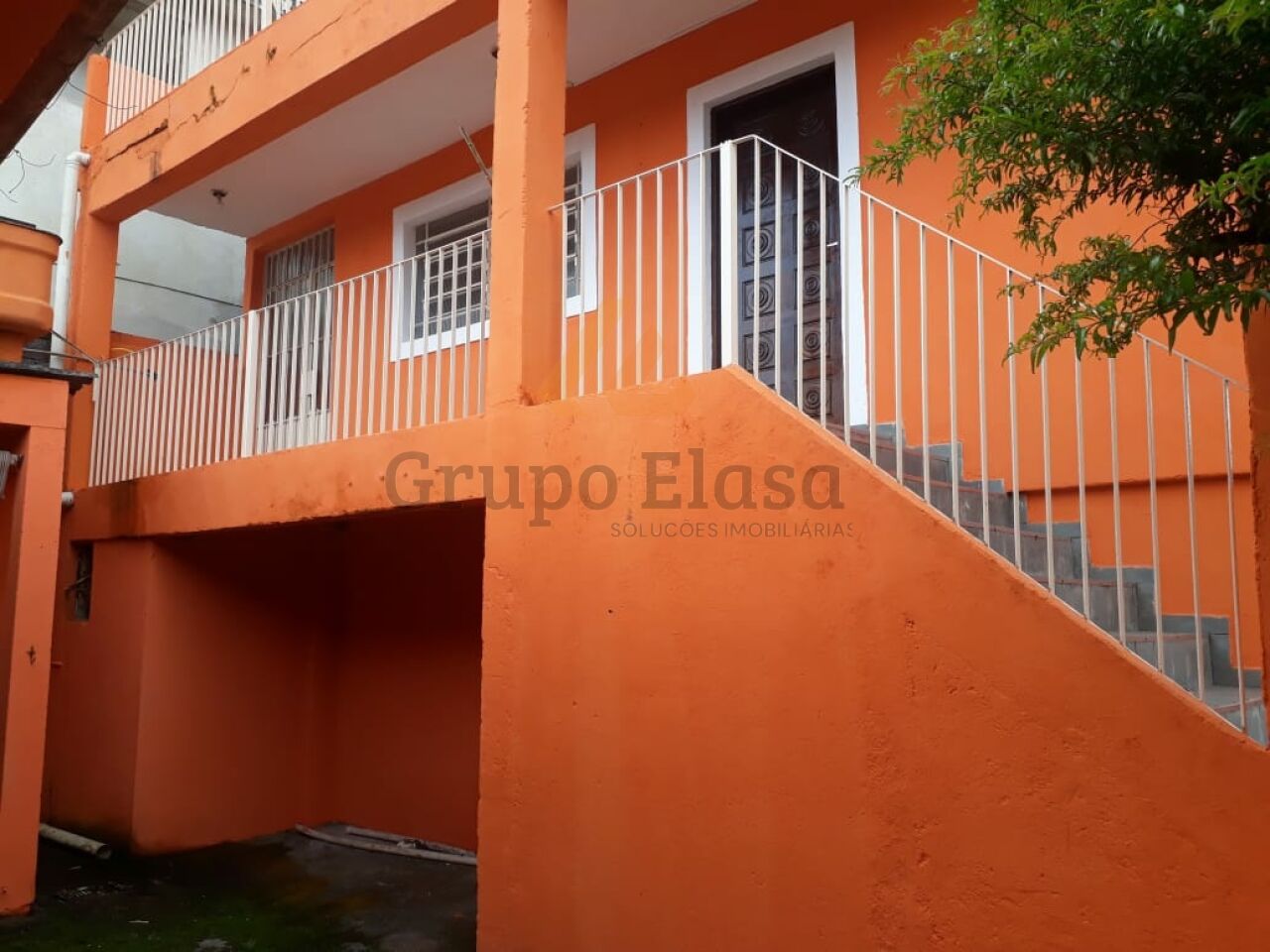 Sobrado para Venda - Jardim Nisalves