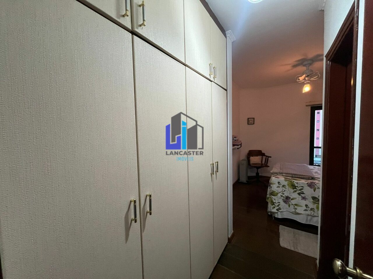 Foto 12 - LA1003