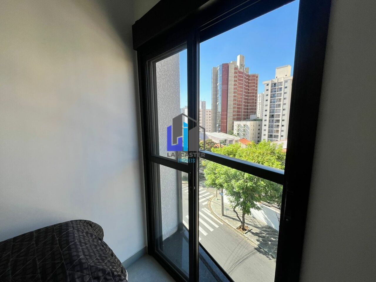 Foto 15 - LA1154